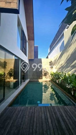 Rumah Elit LB 208m2 Siap Huni Desain Elegan di Jimbaran, Badung Rumah Elit LB 208m2 Siap Huni Desain Elegan di Jimbaran, Badung