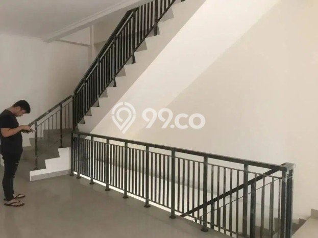 Unit Ruko Disewa Lokasi Cipondoh, Tangerang Spesifikasi Luas Bangunan 65m2 Unit Ruko Disewa Lokasi Cipondoh, Tangerang Spesifikasi Luas Bangunan 65m2