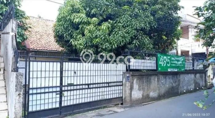 For Sale! Premium House LT 460m2 Desain Modern di Cipete For Sale! Premium House LT 460m2 Desain Modern di Cipete
