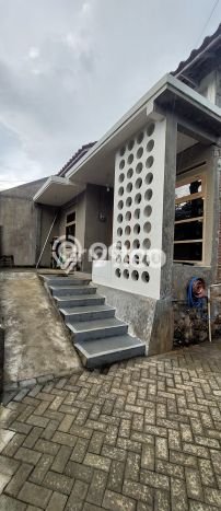 Rumah Minimalis 3 KT di Cemorokandang Malang Rumah Minimalis 3 KT di Cemorokandang Malang