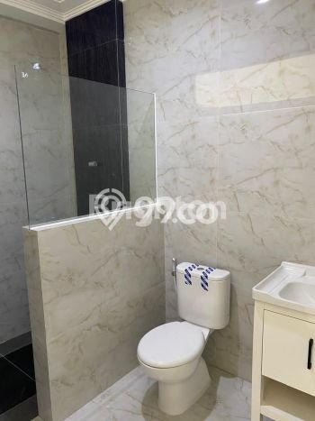 Hunian Elit LB 400m2 Siap Pakai Desain Elegan di Araya, Malang Hunian Elit LB 400m2 Siap Pakai Desain Elegan di Araya, Malang