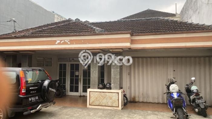 PROMO SPESIAL! Rumah Siap Huni area Klojen, LT 714m2m² Bangunan 528m2m² PROMO SPESIAL! Rumah Siap Huni area Klojen, LT 714m2m² Bangunan 528m2m²