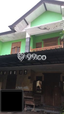 Rumah Lokasi Strategis di Malang Kota, Malang, Luas 95m2m² LB 190m2m² Rumah Lokasi Strategis di Malang Kota, Malang, Luas 95m2m² LB 190m2m²