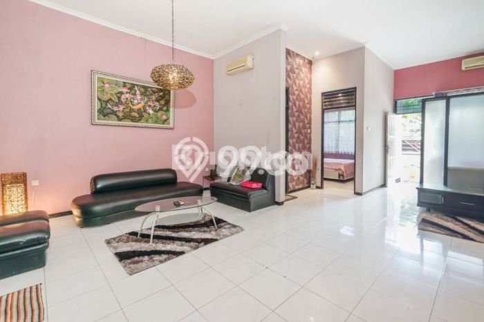 Hunian Impian Modern! Rumah Mewah di Wiyung, Surabaya, LT 225m2m² LB 160m2m² Hunian Impian Modern! Rumah Mewah di Wiyung, Surabaya, LT 225m2m² LB 160m2m²