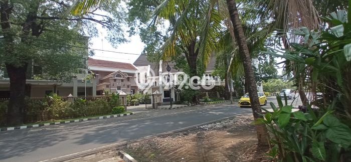 Hot Offer Hunian Mewah Ideal dan Luas di Klojen, Malang Hot Offer Hunian Mewah Ideal dan Luas di Klojen, Malang