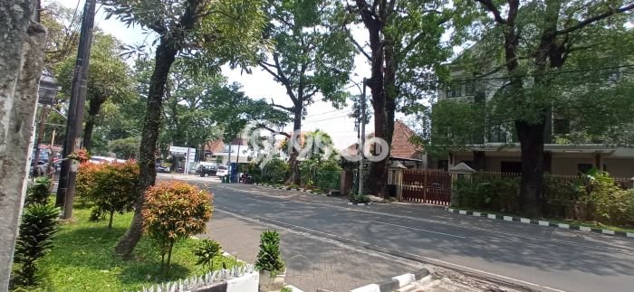 Hot Offer Hunian Mewah Ideal dan Luas di Klojen, Malang Hot Offer Hunian Mewah Ideal dan Luas di Klojen, Malang