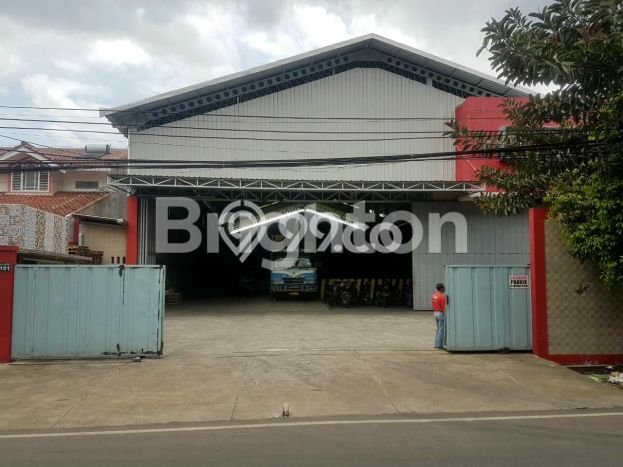 Gudang Bagus Dijual LB 1178m2 Lokasi Strategis Malang Area Cocok untuk Berbisnis Gudang Bagus Dijual LB 1178m2 Lokasi Strategis Malang Area Cocok untuk Berbisnis