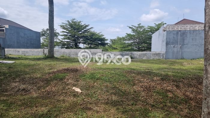 Tanah Lokasi Strategis di Araya, Luas 200m2m², Cocok untuk Investasi Tanah Lokasi Strategis di Araya, Luas 200m2m², Cocok untuk Investasi