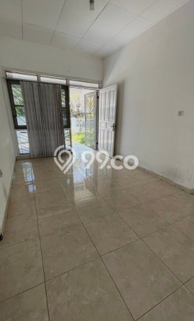 Dijual Cepat Rumah Bagus Siap Huni LB 105m2 di Semarang Barat, Semarang Dijual Cepat Rumah Bagus Siap Huni LB 105m2 di Semarang Barat, Semarang