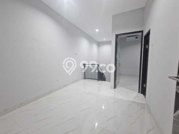 Jual Rumah Modern 3 KT di Cibubur, Jakarta Timur Jual Rumah Modern 3 KT di Cibubur, Jakarta Timur