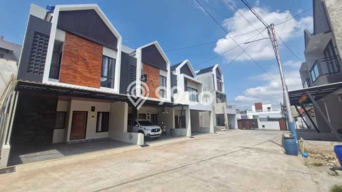 Hunian Nyaman Asri 5 KT Siap Pakai di Cibubur Jakarta Timur Hunian Nyaman Asri 5 KT Siap Pakai di Cibubur Jakarta Timur