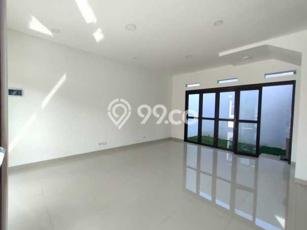 Dijual Hunian Rumah Terawat 4 Kamar di Soekarno Hatta, Bandung Dijual Hunian Rumah Terawat 4 Kamar di Soekarno Hatta, Bandung