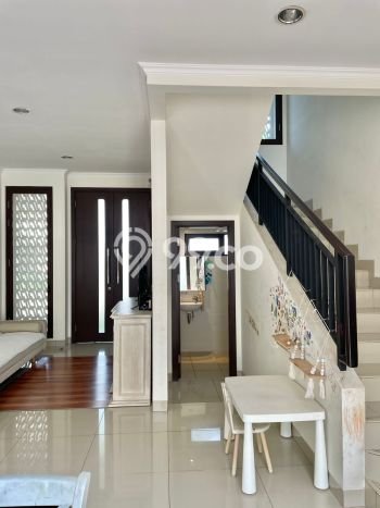 Rumah Elit LB 142m2 Siap Pakai Desain Elegan di Gede Bage, Bandung Rumah Elit LB 142m2 Siap Pakai Desain Elegan di Gede Bage, Bandung