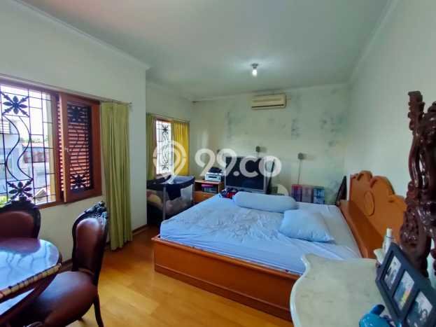 For Sale! Luxury House LT 313m2 Desain Modern di Turangga For Sale! Luxury House LT 313m2 Desain Modern di Turangga