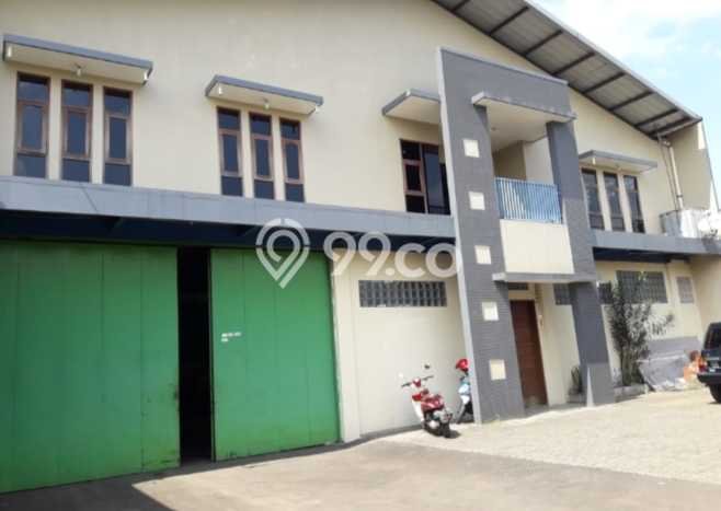 Gudang Bagus Dijual LB 700m2 Lokasi Strategis Bandung Area Cocok untuk Bisnis Gudang Bagus Dijual LB 700m2 Lokasi Strategis Bandung Area Cocok untuk Bisnis