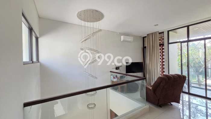Jual Rumah Mewah Elegan Dengan View Eksklusif di Summarecon Bandung, Bandung Jual Rumah Mewah Elegan Dengan View Eksklusif di Summarecon Bandung, Bandung
