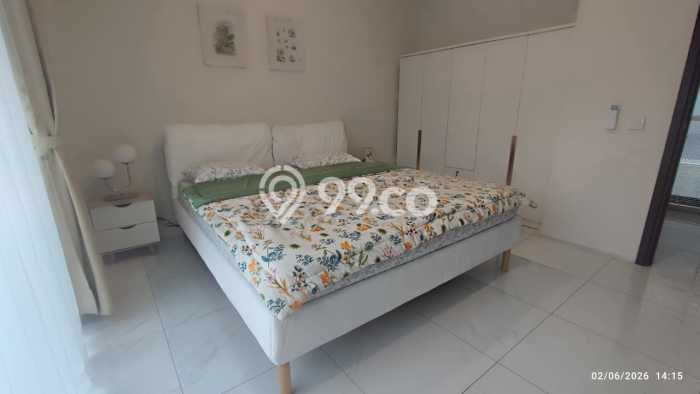 Disewakan Rumah Murah di Kota Baru Parahyangan Bandung dengan 3 Kamar Tidur Disewakan Rumah Murah di Kota Baru Parahyangan Bandung dengan 3 Kamar Tidur