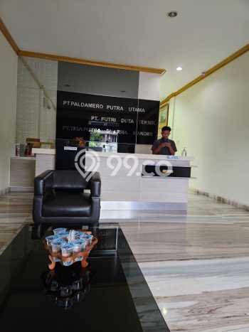 Ruko disewakan lokasi strategis Cempaka Putih Jakarta Pusat 150m2 Ruko disewakan lokasi strategis Cempaka Putih Jakarta Pusat 150m2