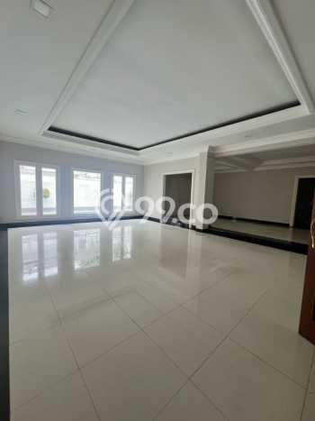 Rumah Elit Modern Siap Huni di Kemang Jakarta Selatan Rumah Elit Modern Siap Huni di Kemang Jakarta Selatan