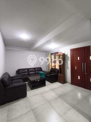 Rumah Elit Modern Siap Huni di Pluit Jakarta Utara Rumah Elit Modern Siap Huni di Pluit Jakarta Utara