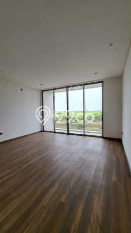 Rumah Elit Modern Siap Huni di Pantai Indah Kapuk Jakarta Utara Rumah Elit Modern Siap Huni di Pantai Indah Kapuk Jakarta Utara