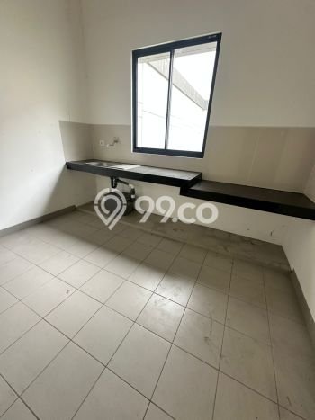 Disewakan! Rumah 3 Kamar Tidur &
3 Kamar Mandi di Pantai Indah Kapuk 2, Jakarta Utara Disewakan! Rumah 3 Kamar Tidur &
3 Kamar Mandi di Pantai Indah Kapuk 2, Jakarta Utara