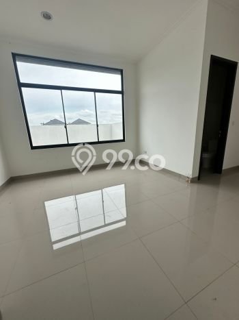 Disewakan! Rumah 3 Kamar Tidur &
3 Kamar Mandi di Pantai Indah Kapuk 2, Jakarta Utara Disewakan! Rumah 3 Kamar Tidur &
3 Kamar Mandi di Pantai Indah Kapuk 2, Jakarta Utara
