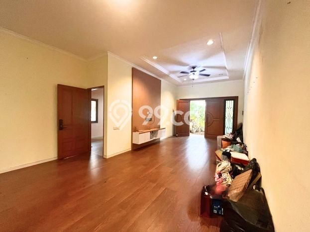 Jual Rumah Luas Megah Dengan View Cantik di Pluit, Jakarta Utara Jual Rumah Luas Megah Dengan View Cantik di Pluit, Jakarta Utara