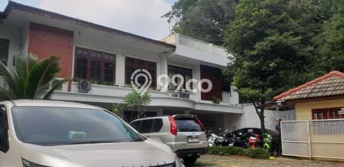 Ready to Use! Premium House LT 840m2 Desain Modern di Kemang Ready to Use! Premium House LT 840m2 Desain Modern di Kemang