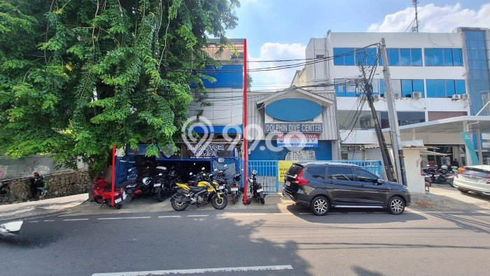 Lokasi Strategis! Dijual Ruko Bisnis di Kebayoran Lama, Jakarta Selatan Kondisi Bagus Lokasi Strategis! Dijual Ruko Bisnis di Kebayoran Lama, Jakarta Selatan Kondisi Bagus
