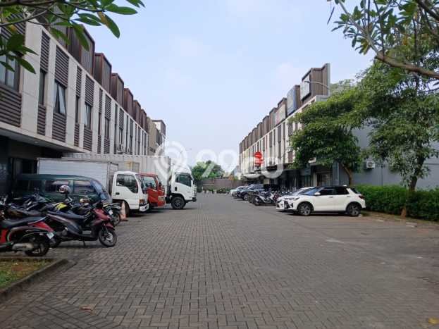Jual Ruko Strategis di BSD, Luas 500m², Jalan Utama, Area Bisnis Jual Ruko Strategis di BSD, Luas 500m², Jalan Utama, Area Bisnis