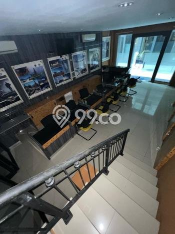 Ruko Dijual di Prime Area Jakarta Selatan Luas 215m2 Ruko Dijual di Prime Area Jakarta Selatan Luas 215m2