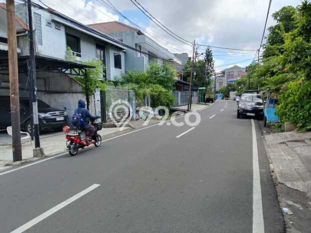 Jual Rumah Mewah Megah Dengan View Cantik di Tomang, Jakarta Barat Jual Rumah Mewah Megah Dengan View Cantik di Tomang, Jakarta Barat