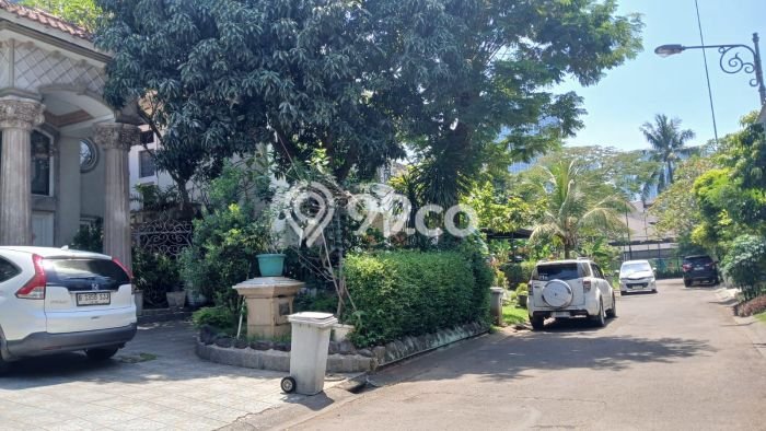Rumah Mewah LB 300m2 Siap Huni Desain Elegan di Lippo Karawaci, Tangerang Rumah Mewah LB 300m2 Siap Huni Desain Elegan di Lippo Karawaci, Tangerang