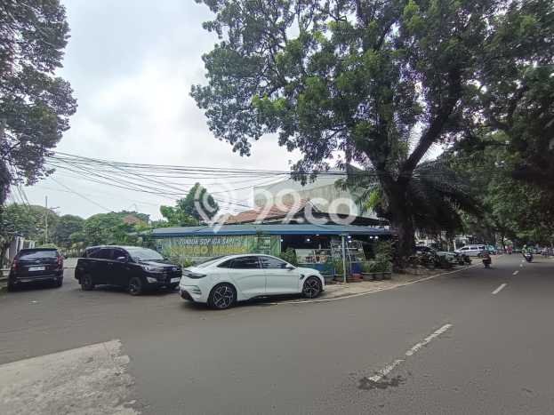 Hunian Mewah Siap Huni LT 480m2 di Kebayoran Baru, Jakarta Selatan Hunian Mewah Siap Huni LT 480m2 di Kebayoran Baru, Jakarta Selatan