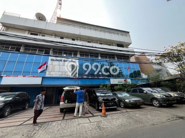 KEUNTUNGAN BERLIPAT! Ruko Kawasan Setiabudi, Luas 1000m², Lokasi Jalan Utama KEUNTUNGAN BERLIPAT! Ruko Kawasan Setiabudi, Luas 1000m², Lokasi Jalan Utama