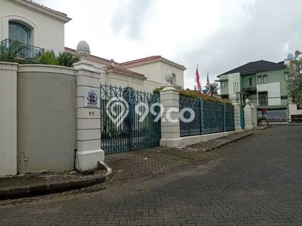 Rumah Eksklusif Siap Huni LT 1934m2 di Cilandak, Jakarta Selatan Rumah Eksklusif Siap Huni LT 1934m2 di Cilandak, Jakarta Selatan