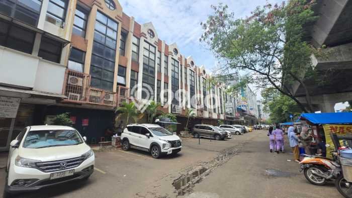Ruko Paling Dicari LB 200m2 Dijual di Kelapa Gading Ruko Paling Dicari LB 200m2 Dijual di Kelapa Gading
