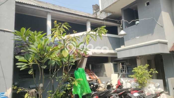 Rumah Luxury Modern Tanpa Renovasi di Bintaro Jakarta Selatan Rumah Luxury Modern Tanpa Renovasi di Bintaro Jakarta Selatan