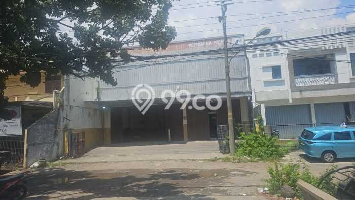 Gudang Disewa di Semarang dengan LB 400m2 Area Komersial Ramai Gudang Disewa di Semarang dengan LB 400m2 Area Komersial Ramai
