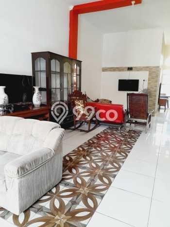 Rumah di Pedurungan, 2 KM, Design Minimalis, LT 180m2m² LB 150m2m² Rumah di Pedurungan, 2 KM, Design Minimalis, LT 180m2m² LB 150m2m²