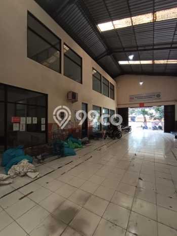 Gudang Disewa di Semarang dengan LB 400m2 Area Komersial Ramai Gudang Disewa di Semarang dengan LB 400m2 Area Komersial Ramai