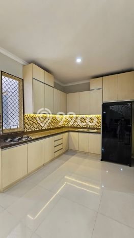 Rumah Cantik Siap Huni Di Lippo Cikarang Luas 160m2 Lokasi Strategis Rumah Cantik Siap Huni Di Lippo Cikarang Luas 160m2 Lokasi Strategis