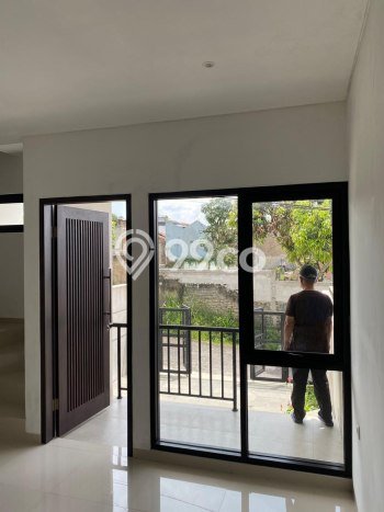 For Sale Hunian Rumah Nyaman 3 KT di Cihanjuang, Bandung For Sale Hunian Rumah Nyaman 3 KT di Cihanjuang, Bandung