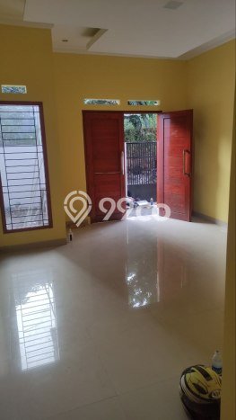 Rumah Strategis dengan 4 Kamar Tidur di Lokasi , Bandung Rumah Strategis dengan 4 Kamar Tidur di Lokasi , Bandung