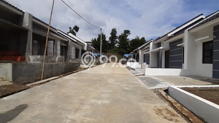 Jual Rumah Siap Huni di Banjaran Bandung Harga Rp 364 Juta LT 60m2 Jual Rumah Siap Huni di Banjaran Bandung Harga Rp 364 Juta LT 60m2