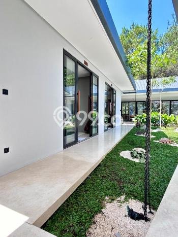 Dijual Rumah Luas Elegan Dengan View Eksklusif di Setiabudi, Bandung Dijual Rumah Luas Elegan Dengan View Eksklusif di Setiabudi, Bandung
