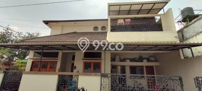 Dijual Rumah 9 Kamar Lokasi Strategis Nyaman dan Strategis di Margahayu Dijual Rumah 9 Kamar Lokasi Strategis Nyaman dan Strategis di Margahayu