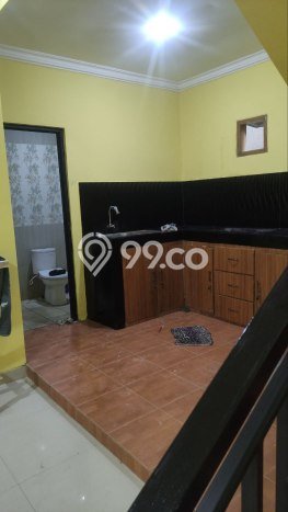 Rumah Strategis dengan 4 Kamar Tidur di Lokasi , Bandung Rumah Strategis dengan 4 Kamar Tidur di Lokasi , Bandung