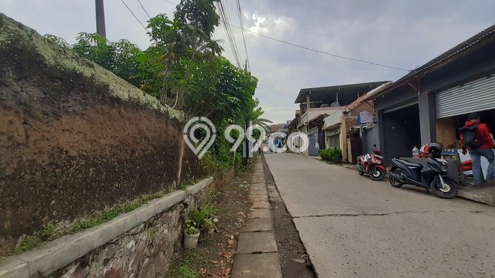 LOKASI STRATEGIS! Tanah di , Luas 1000m2m², Lokasi Potensial, Cocok untuk Investasi LOKASI STRATEGIS! Tanah di , Luas 1000m2m², Lokasi Potensial, Cocok untuk Investasi